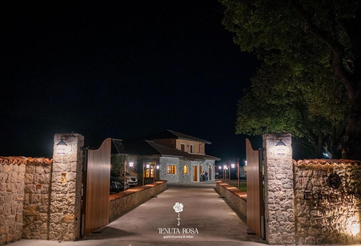Tenuta Rosa - Gastronomia E Relax Montesano Scalo Exterior foto